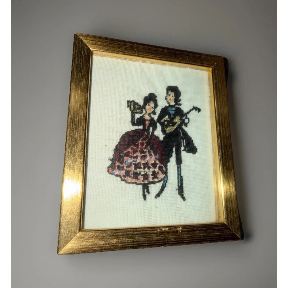 Vtg Framed Needlepoint Victorian‎ Couple Sweden Cross Stitched Wall Art Framed